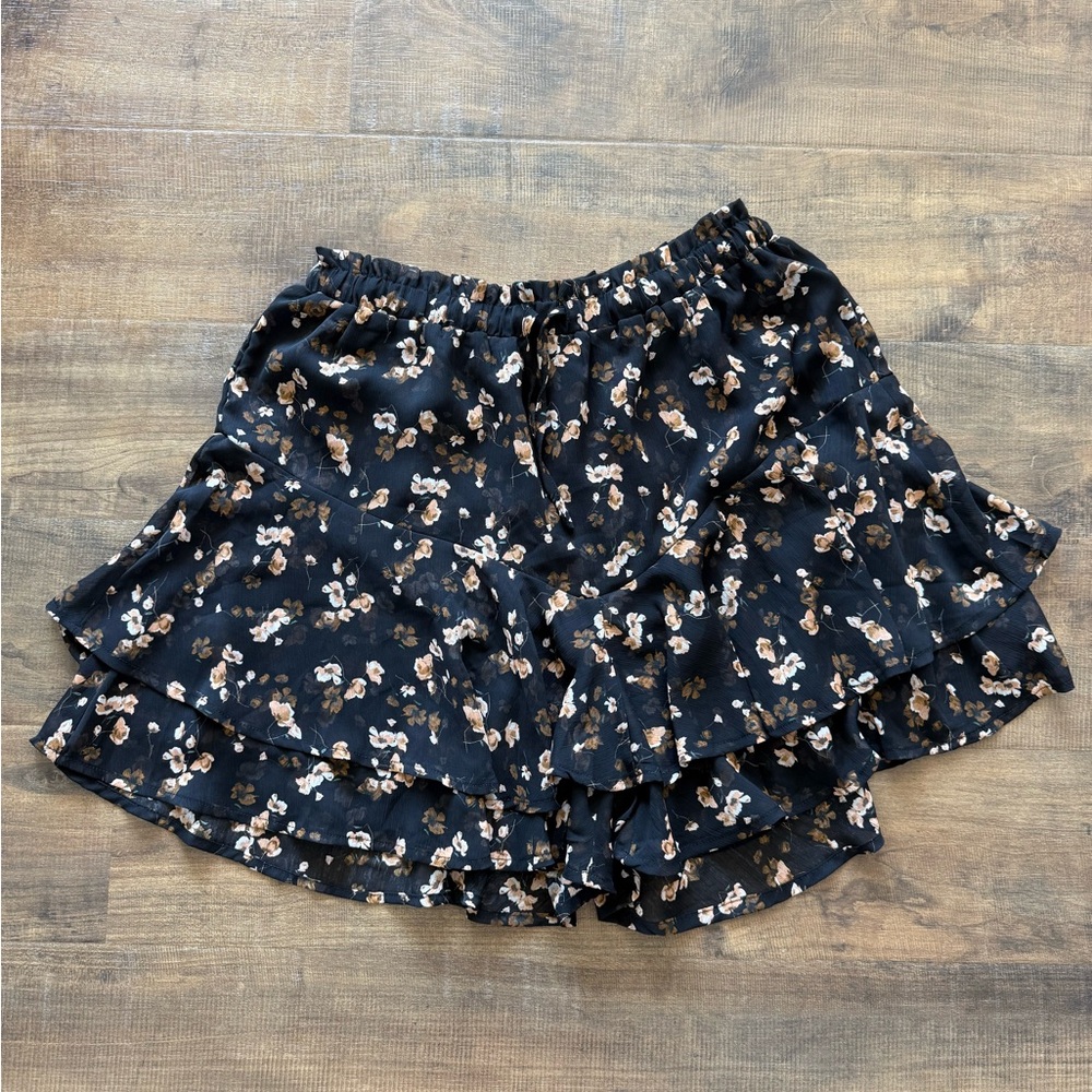 Floral Black Ruffle Skort
